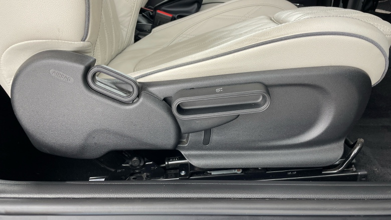 MINI Hatchback 2.0 Cooper S Exclusive 3dr Auto [Comfort Pack] Petrol Hatchback